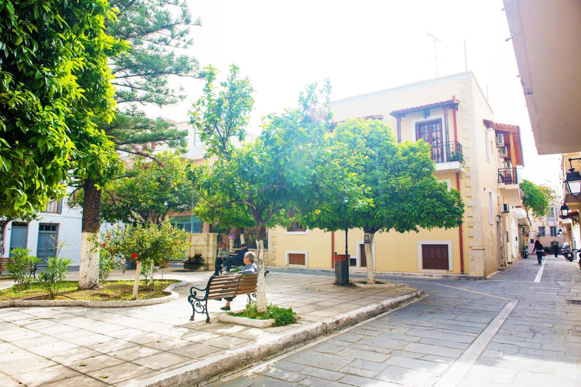 Mat Old Town Apartments L Ретимно Екстериор снимка